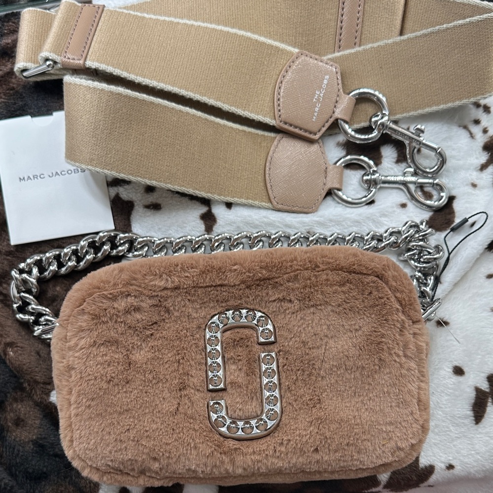 Marc Jacobs The Snap Shot Fluffy Purse!